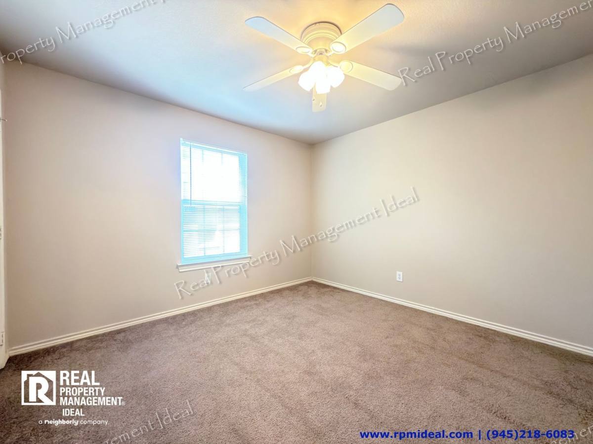 House for rent at 916 Parkplace Ridge, Princeton, TX 75407