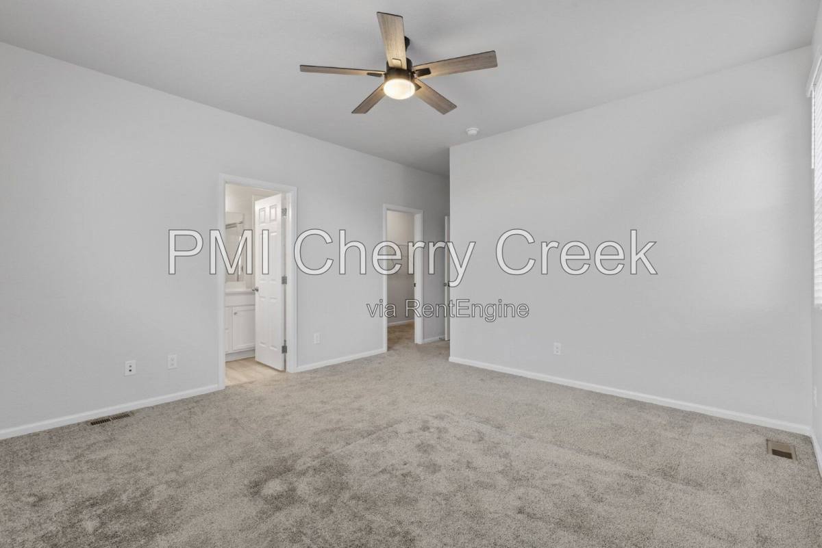 Townhouse for rent at 80 S Trussville St, Aurora, CO 80018
