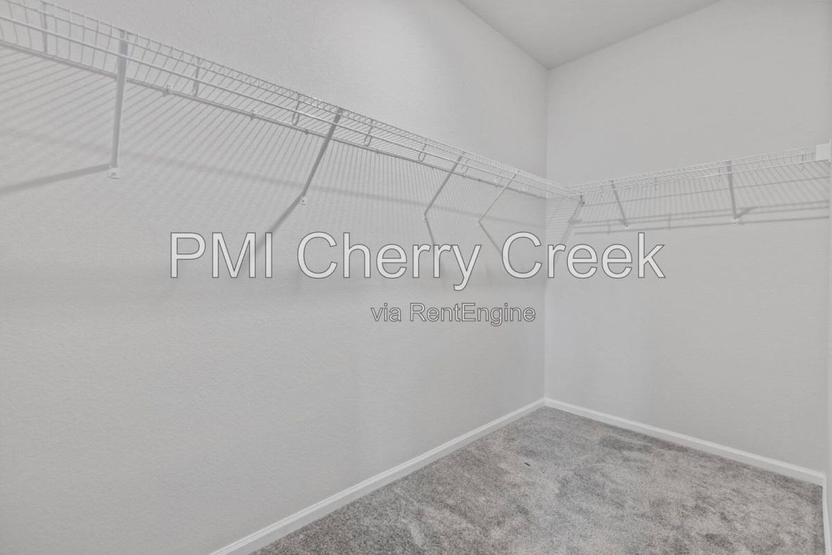 Townhouse for rent at 80 S Trussville St, Aurora, CO 80018