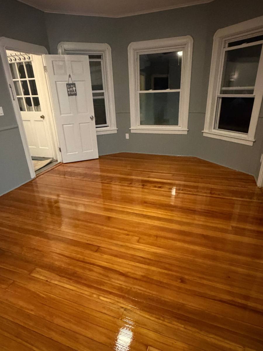 Apartment for rent at 2172 Pleasant St #3, Fall River, MA 02723