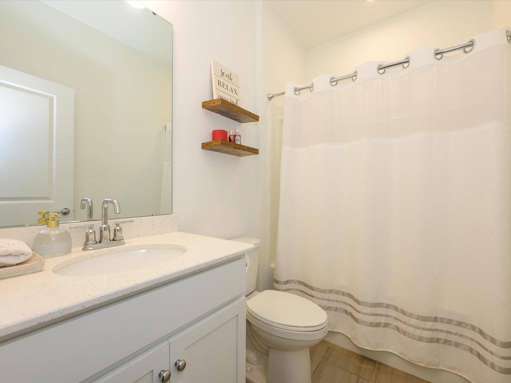 House for rent at 14129 Canemeadow Dr, Charlotte, NC 28278