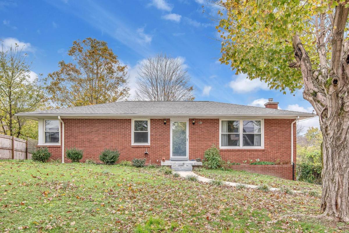 House for rent at 105 N Poole St, Ashland City, TN 37015