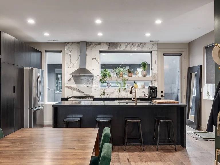 Townhouse for rent at 826 S W Temple, Salt Lake City, UT 84101