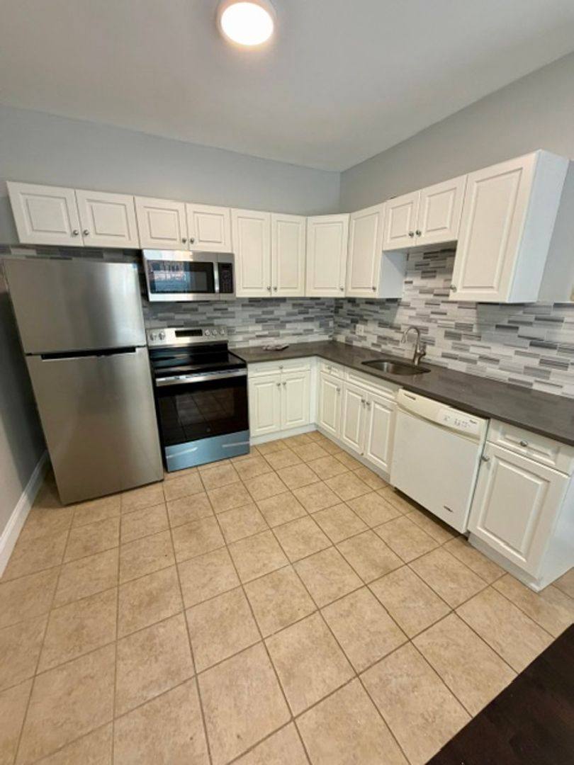 Apartment for rent at 197-199 Wooster St, New Haven, CT 06511