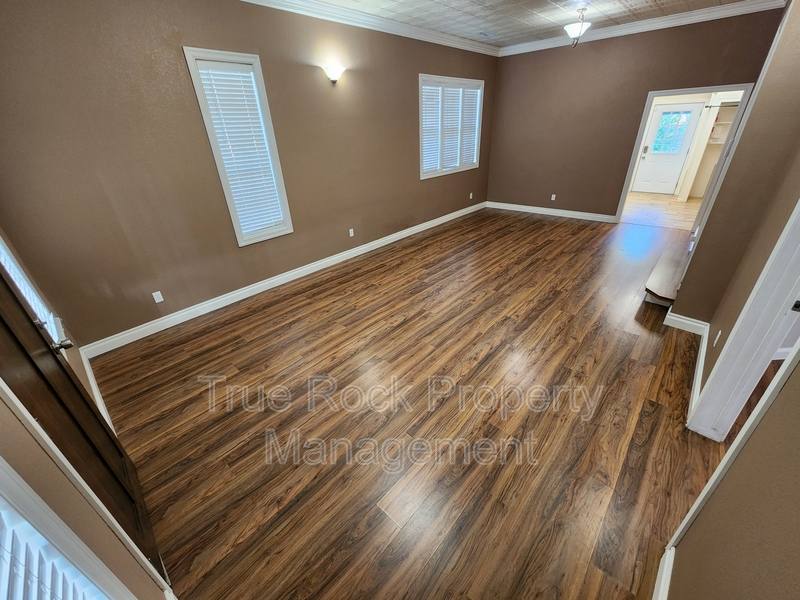 House for rent at 720 E 9th St, Ada, OK 74820
