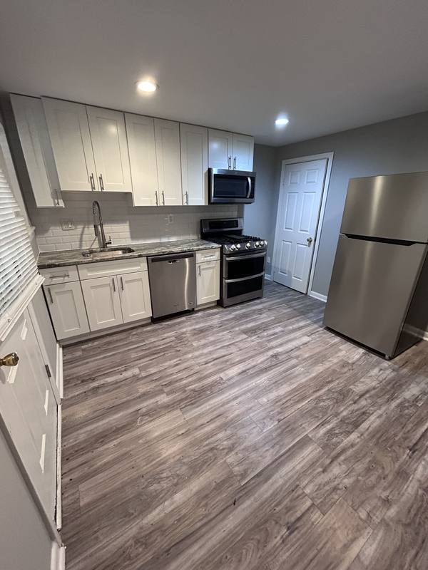 House for rent at 874 N Uber St, Philadelphia, PA 19130