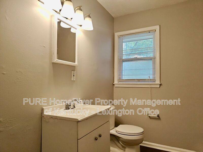 House for rent at 1278 Winburn Dr, Lexington, KY 40511