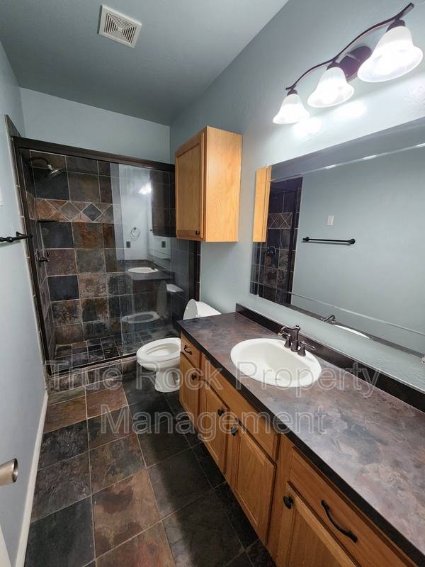 House for rent at 1414 S Mississippi Ave, Ada, OK 74820