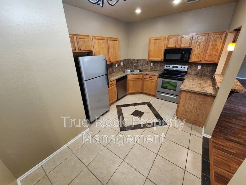 House for rent at 1414 S Mississippi Ave, Ada, OK 74820