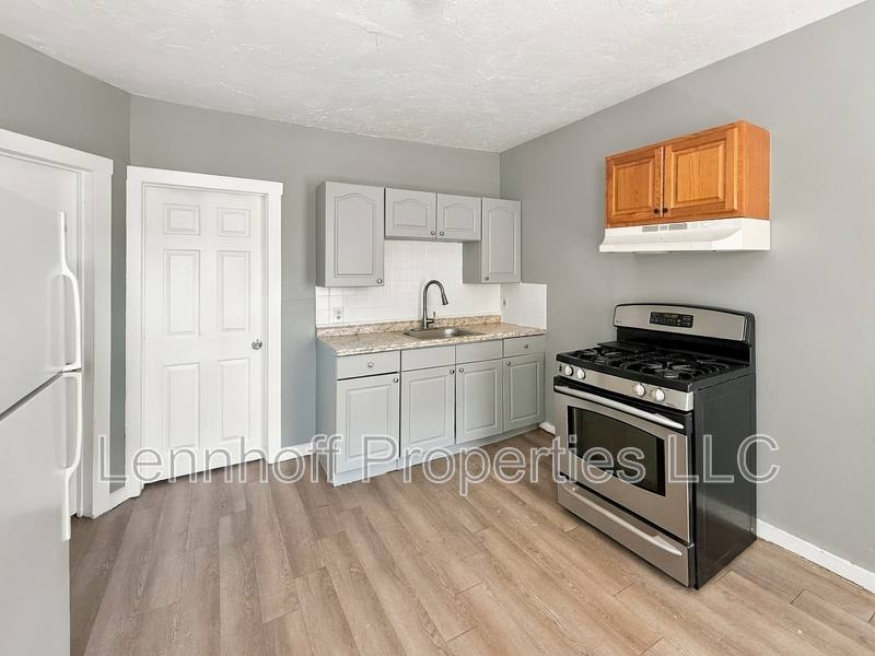 Apartment for rent at 142 Jewett St #3, Lowell, MA 01850