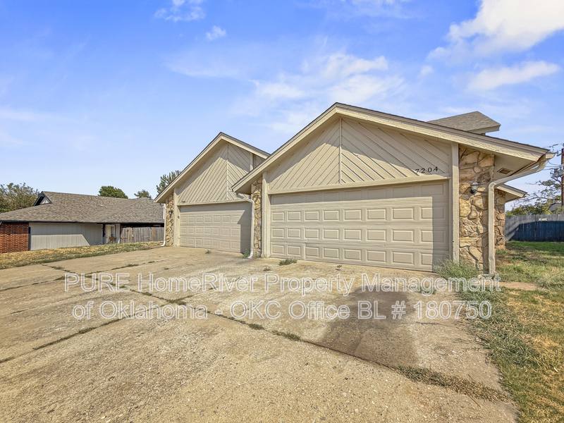 Apartment for rent at 7206 Kings Manor Court, Oklahoma City, OK 73132
