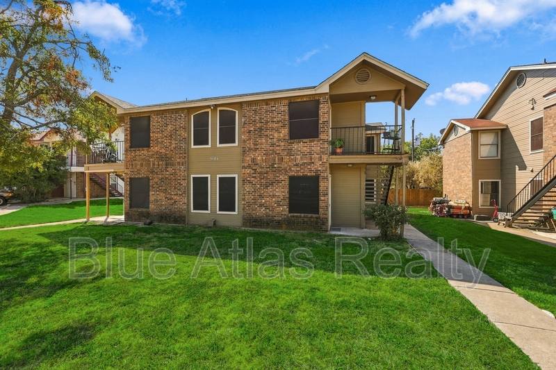 Apartment for rent at 5104 Herrick Court #C, Haltom City, TX 76117
