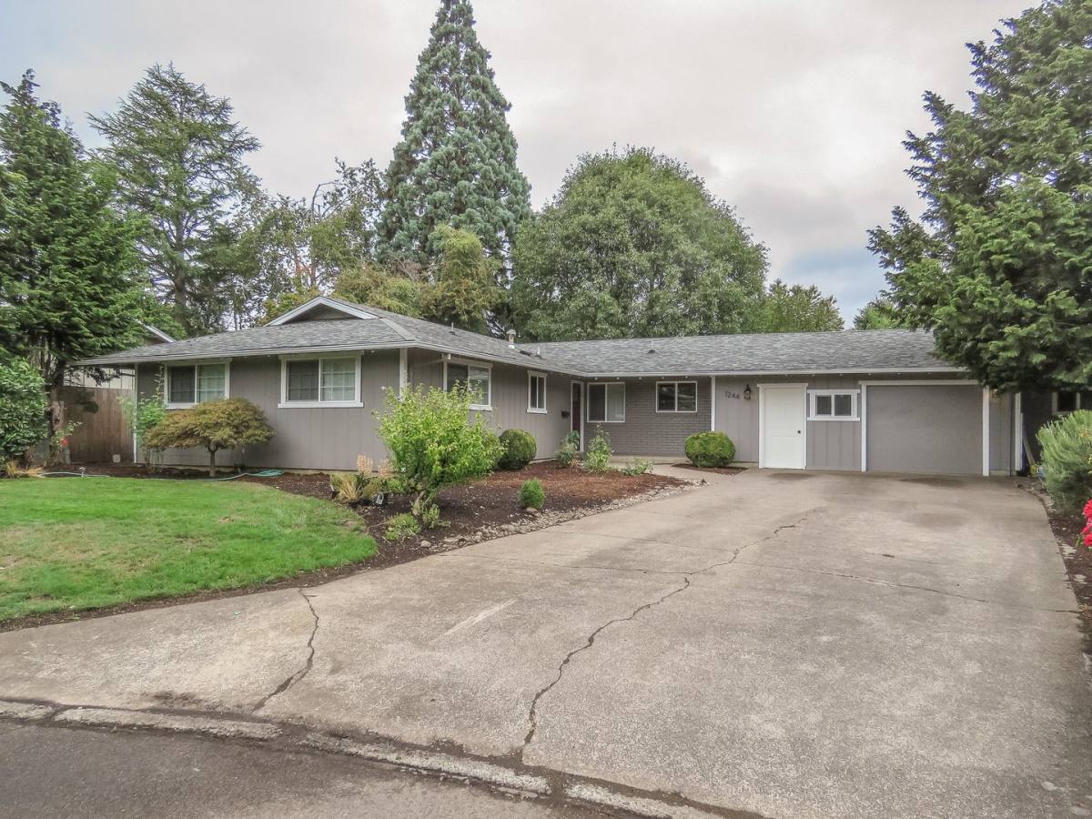House for rent at 1244 Marcel Dr, Woodburn, OR 97071