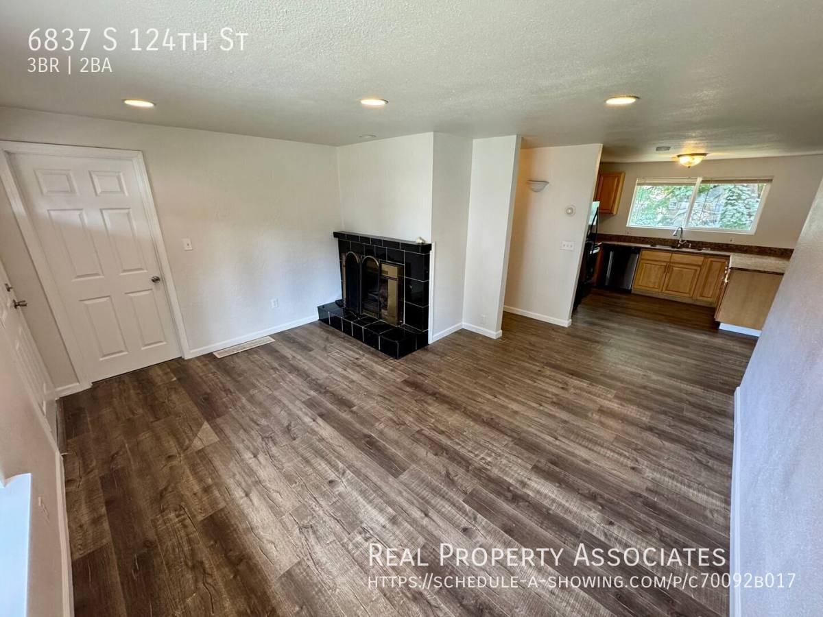 House for rent at 6837 S 124th St, Seattle, WA 98178