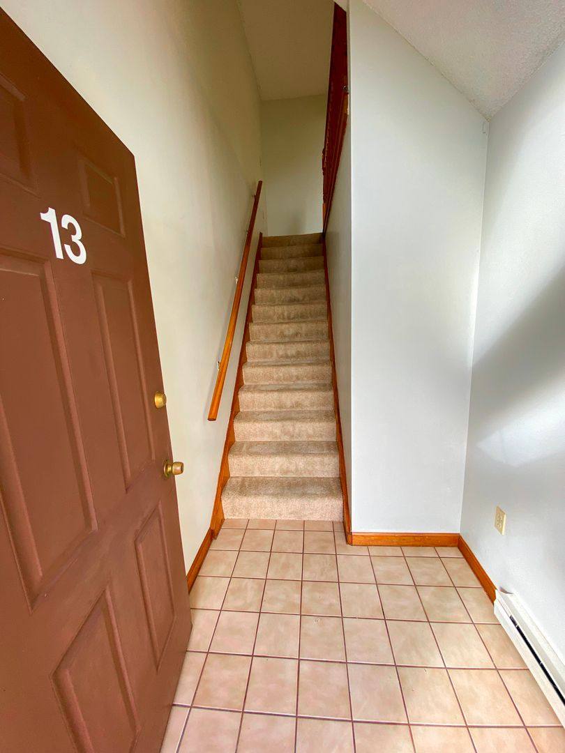Townhouse for rent at 16 Northampton Lane, Plainville, CT 06062