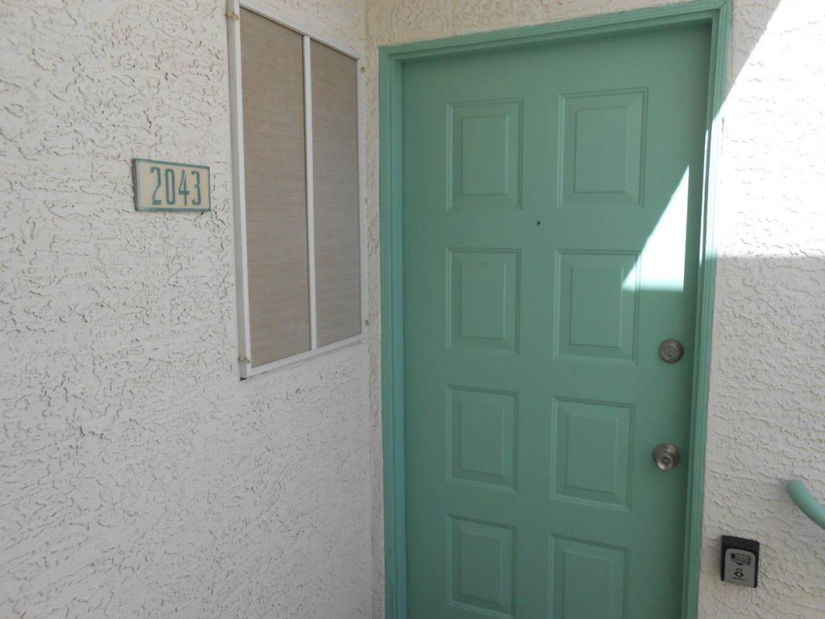 Condo for rent at 7100 Pirates Cove Rd, Las Vegas, NV 89145