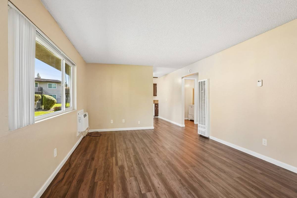 Apartment for rent at Park Place, 5949 Lake Crest Way, Sacramento, CA 95822