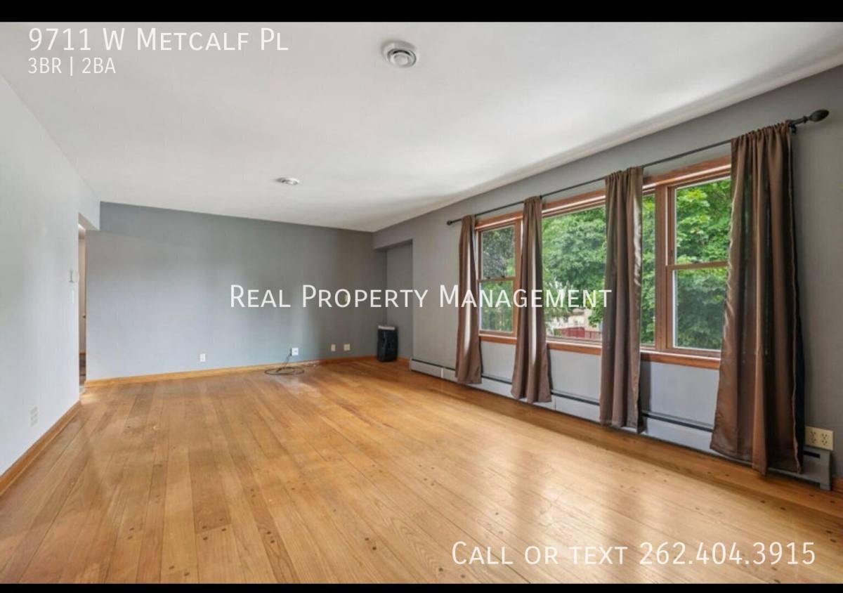 Apartment for rent at 9711 W Metcalf Place, Milwaukee, WI 53222