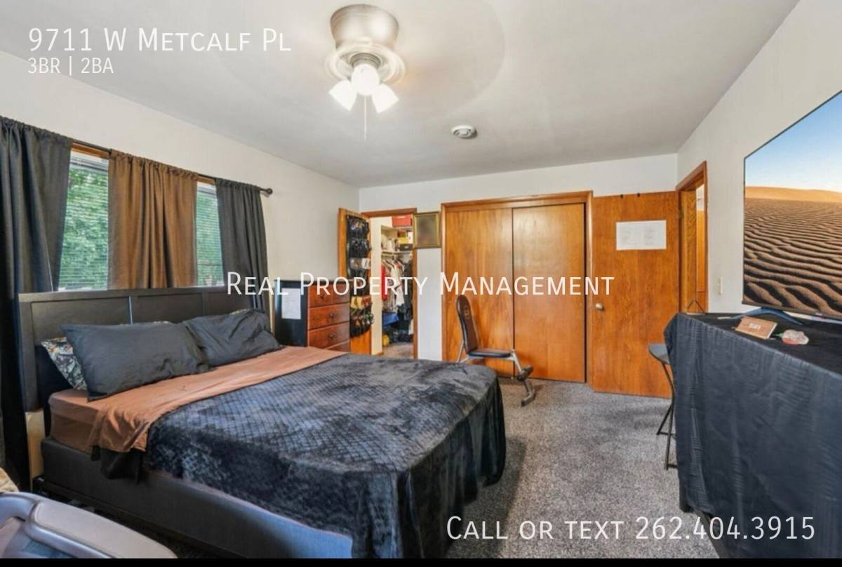 Apartment for rent at 9711 W Metcalf Place, Milwaukee, WI 53222