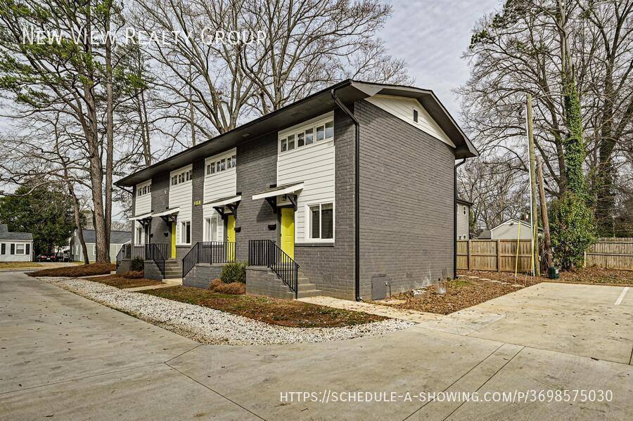 Townhouse for rent at 215 S Gardner Ave #4, Charlotte, NC 28208