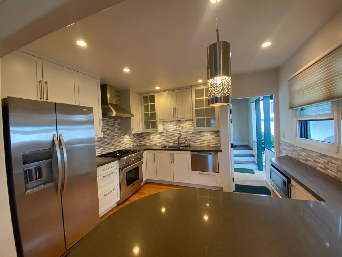 Apartment for rent at 1035 Orilla Del Mar Dr, Santa Barbara, CA 93103