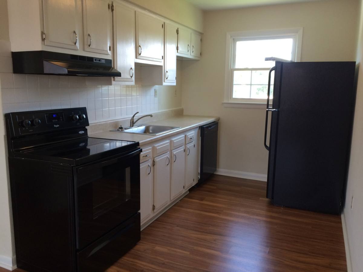 Apartment for rent at 840 Little Bay Ave, Norfolk, VA 23503