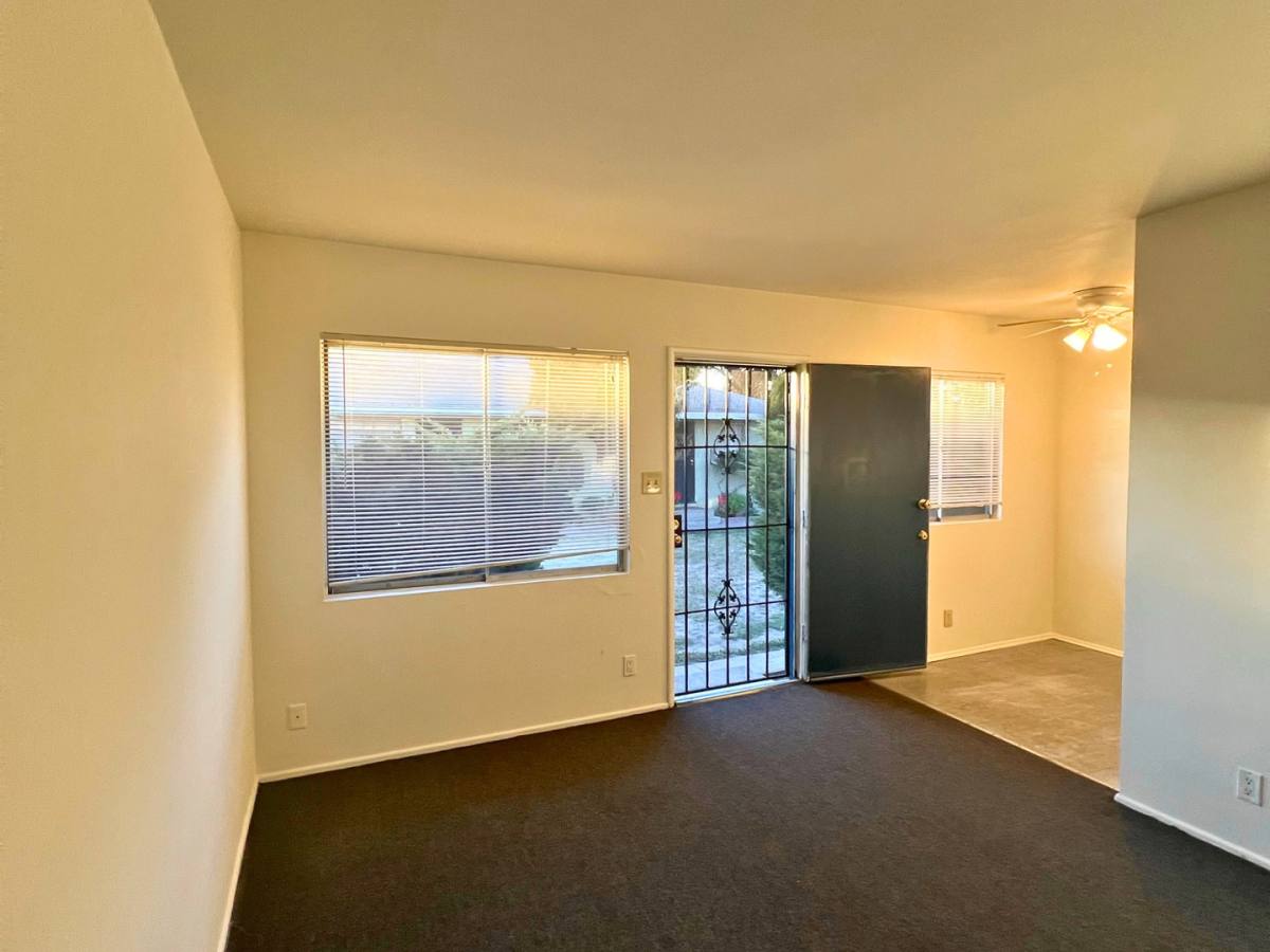 Apartment for rent at 1426-1438 W Summit St, Long Beach, CA 90810