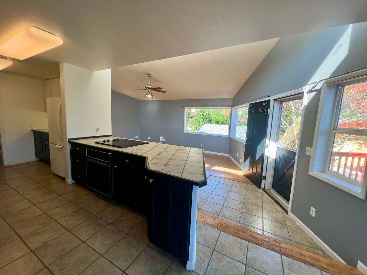 House for rent at 1338 Oregon St, Coos Bay, OR 97420