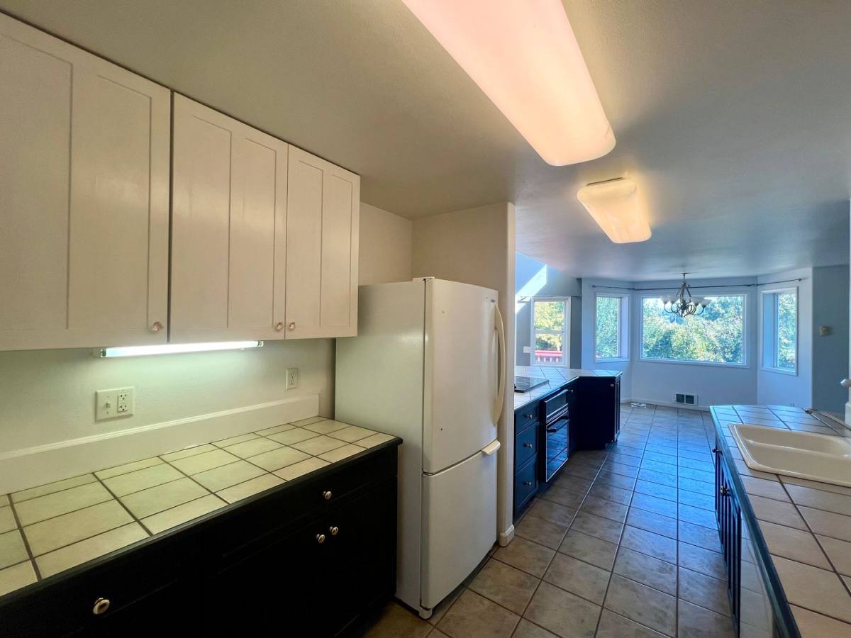 House for rent at 1338 Oregon St, Coos Bay, OR 97420
