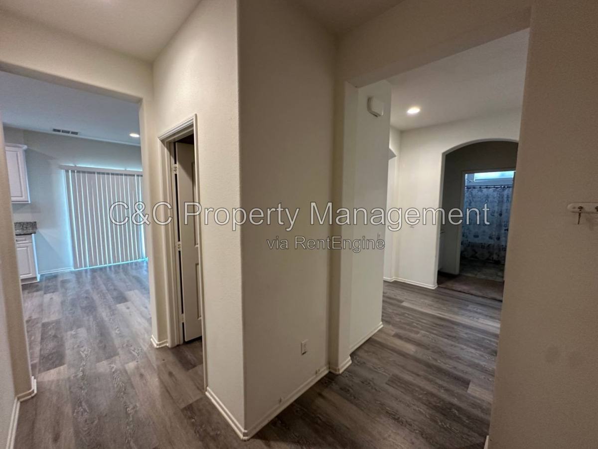 House for rent at 15190 Paseo Verde Place, Victorville, CA 92394