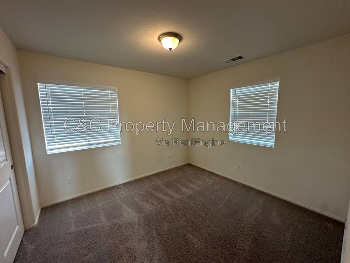 House for rent at 15190 Paseo Verde Place, Victorville, CA 92394
