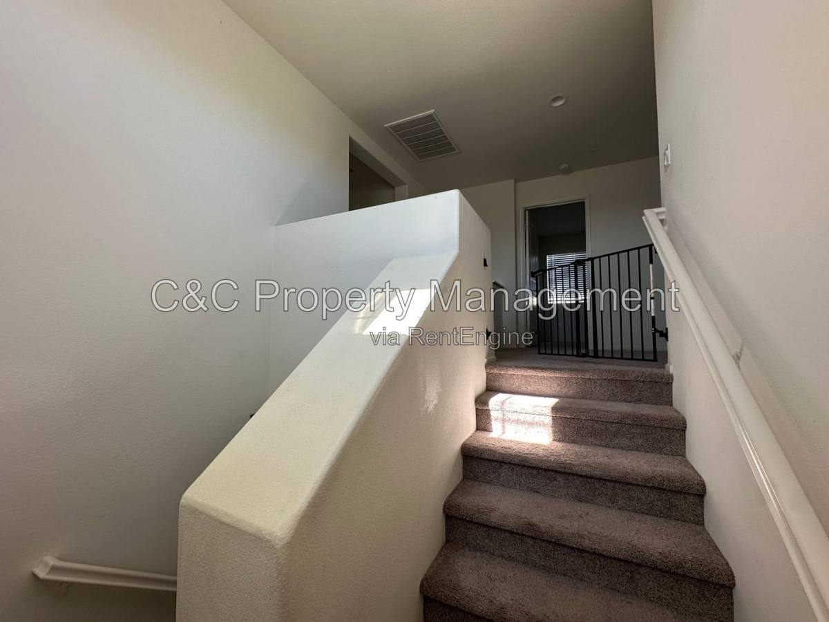 House for rent at 15190 Paseo Verde Place, Victorville, CA 92394