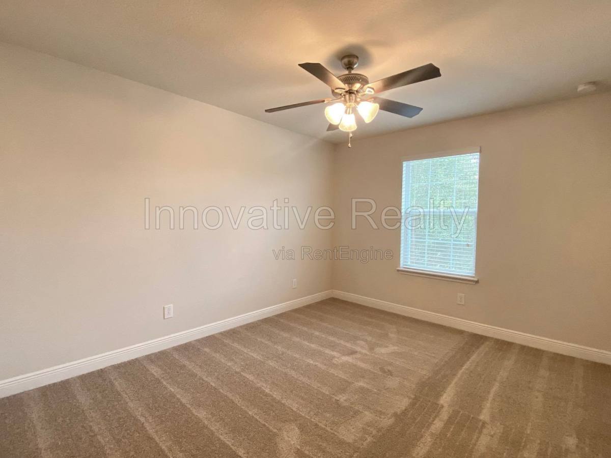 Townhouse for rent at 7640 Aloma Pines Court, Winter Park, FL 32792