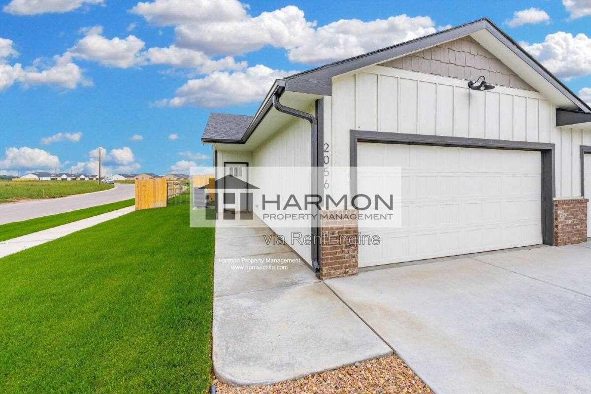Townhouse for rent at 2030 N Reece St, Goddard, KS 67052