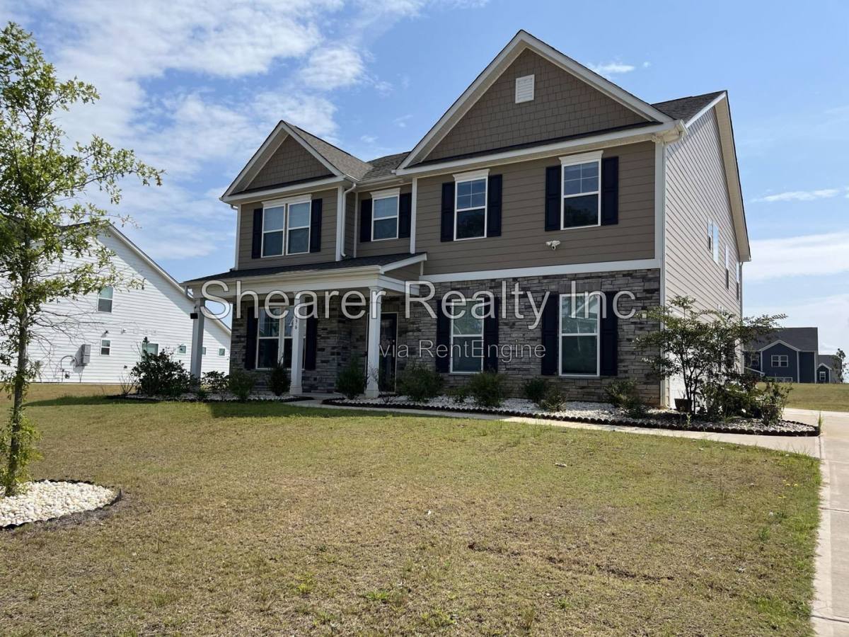 House for rent at 1136 Ashe Meadow Dr, Indian Trail, NC 28079