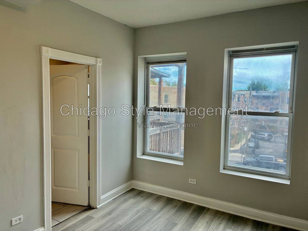 Apartment for rent at 6605 S Kimbark Ave #6607-3, Chicago, IL 60637