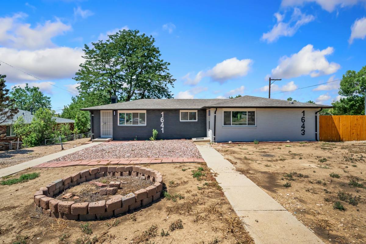 Apartment for rent at 1641 Lashley St, Longmont, CO 80504