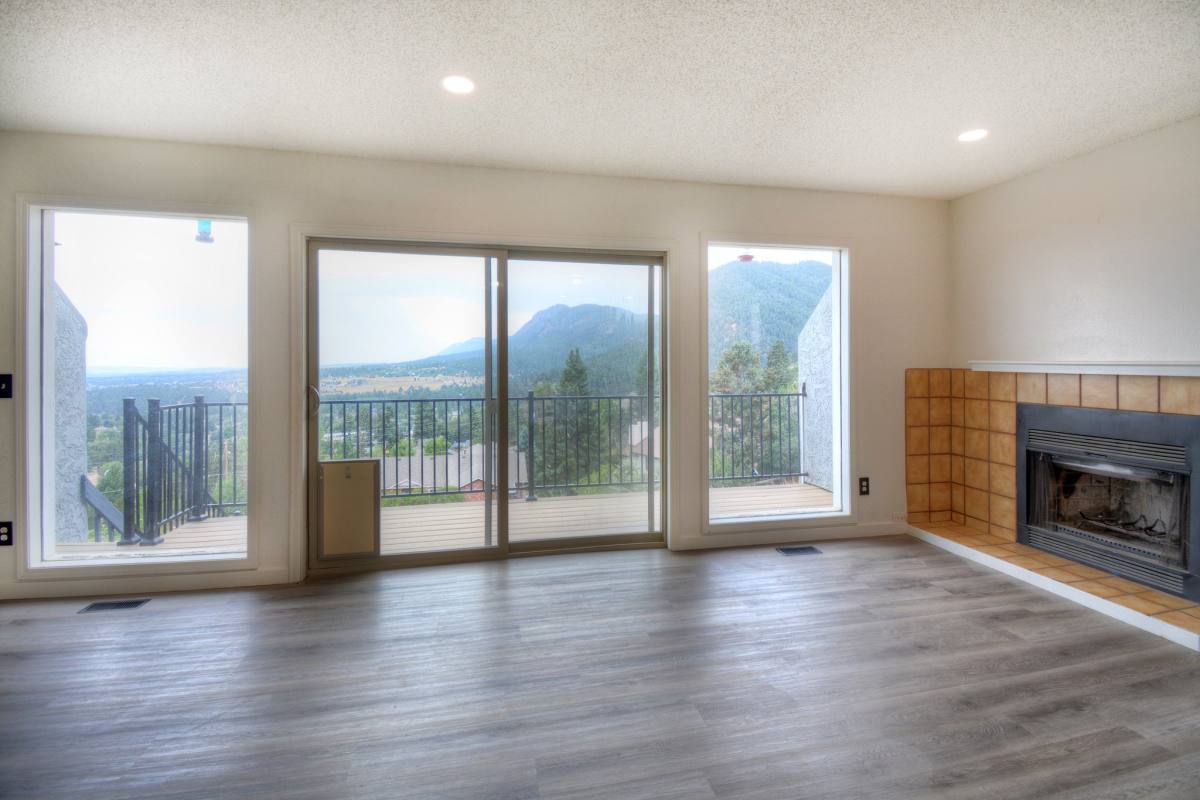 307 Brooke St, Palmer Lake, CO 80133 - Townhouse for Rent - Image 4
