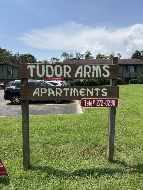 Apartment for rent at 211 Dodge Dr #B1, Rogersville, TN 37857