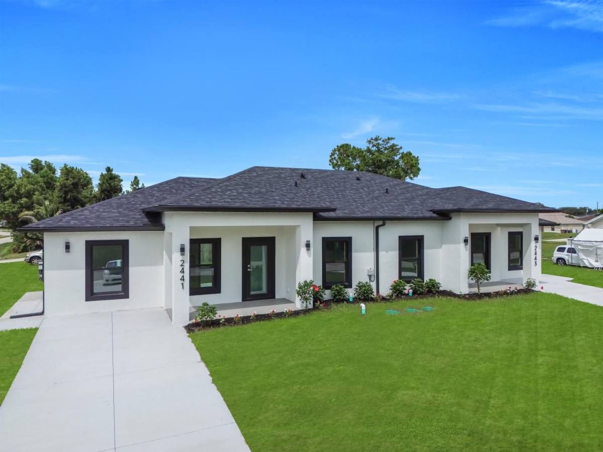 Apartment for rent at 2441 2443 Mae Ave S 4920 4922 28th St SW #B, Lehigh Acres, FL 33973