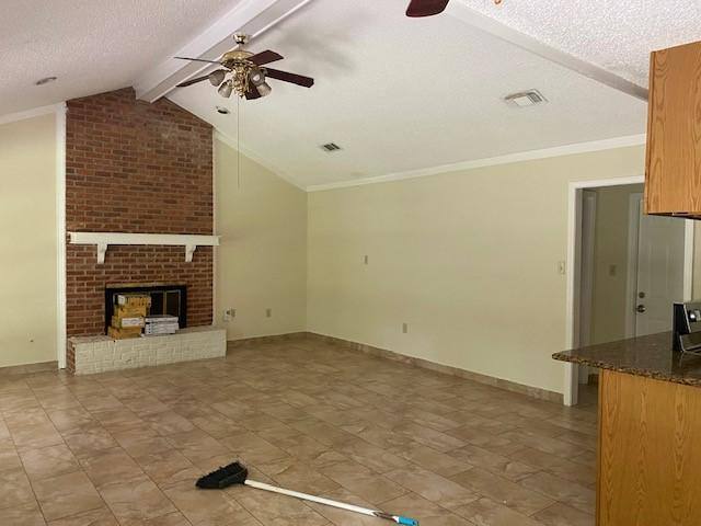 House for rent at 16115 Woodlawn Acres, Baton Rouge, LA 70817