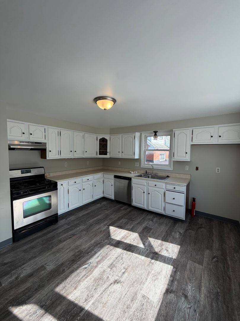 Apartment for rent at 3344 - 3346 Babcock Blvd, Pittsburgh, PA 15237