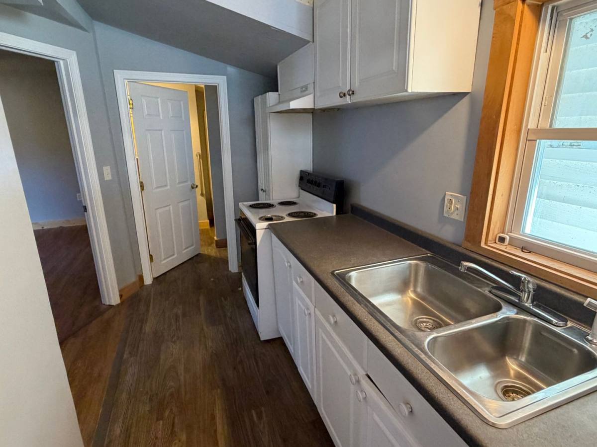 Apartment for rent at 15-27 Mechanic St, Farmington, NH 03835