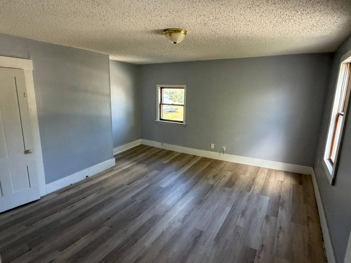 Apartment for rent at 15-27 Mechanic St, Farmington, NH 03835