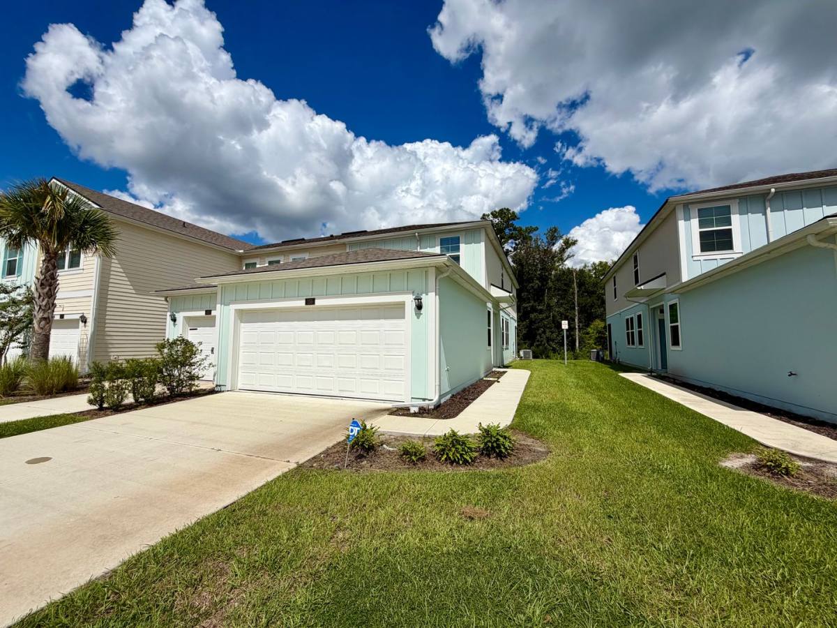 Townhouse for rent at 155 Seaport Breeze Rd, St. Augustine, FL 32095