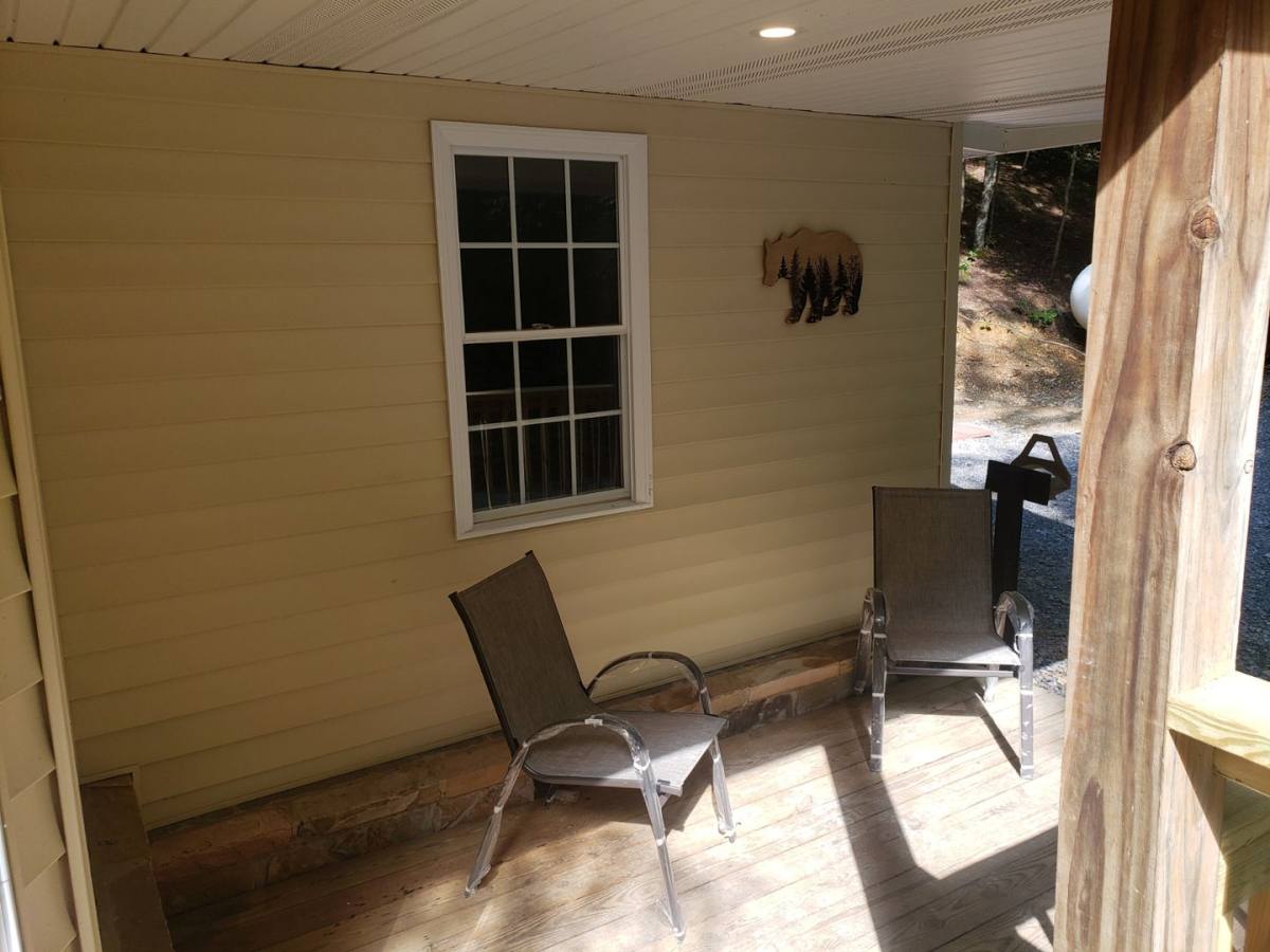 House for rent at 1110 S Spring Hollow Rd, Sevierville, TN 37876