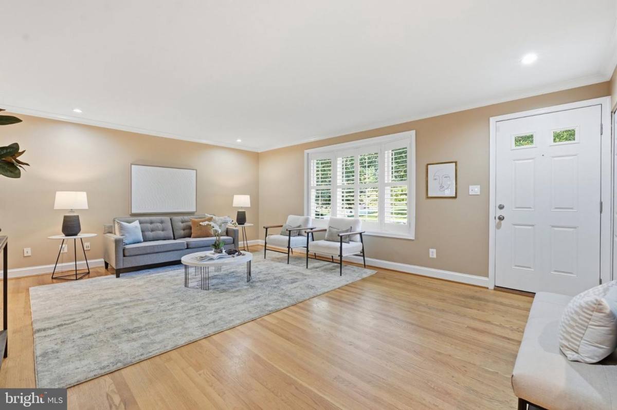 Condo for rent at 4513 Willet Dr, Annandale, VA 22003
