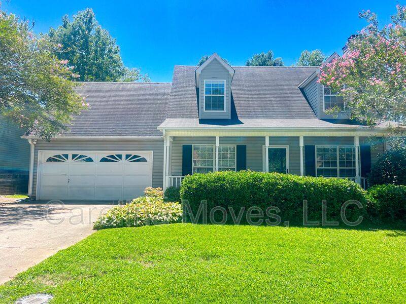 House for rent at 103 Clear Lake Dr, Simpsonville, SC 29680