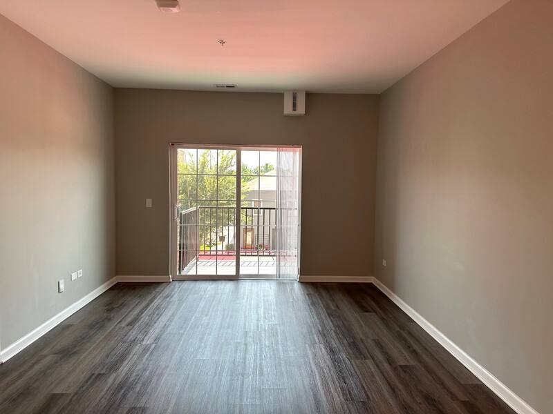 Apartment for rent at 11808 W Coral St #2E, Huntley, IL 60142