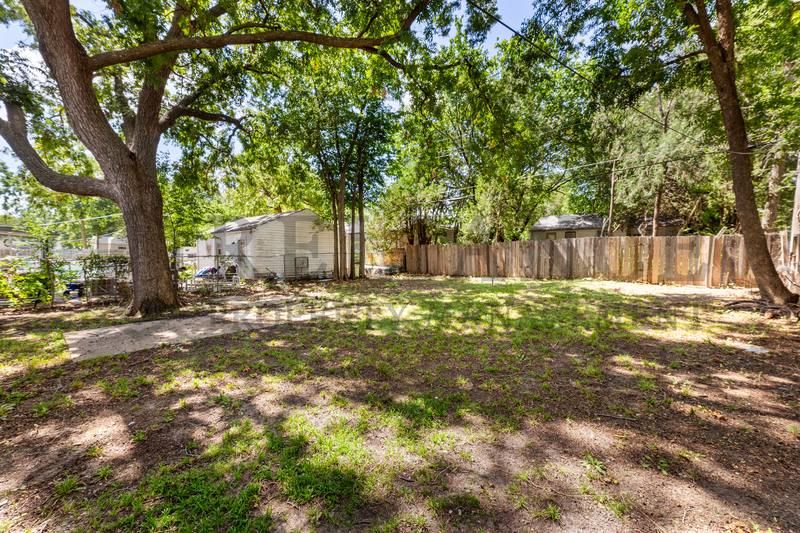 House for rent at 1151 S Waverly St, Wichita, KS 67218